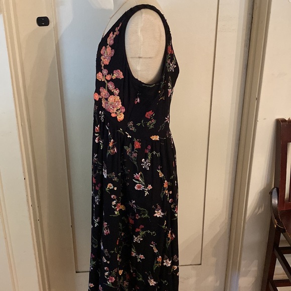 Anthropologie Maeve floral Dress - Picture 4 of 16